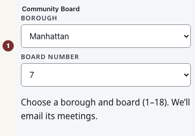 Sous anglè: Community Board picker with Borough set to Manhattan and Board number set to 7.